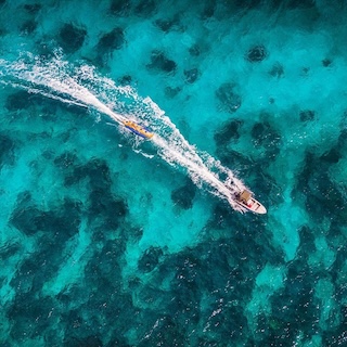 Who already tried it ? Is it not awesome with this blue water ? #nofilter
.
?? by @balidroneproduction
.
@djiglobal @airvuz @dronestagr.am @drone_bali_club @natgeo @natgeoindonesia @droneoftheday
#labuanbajo #indonesia #reef #ocean #fisher #lagoon #boat #kapal #beach #paradise #paradisebeach #inspire2 #mavic2pro #dji #mavic2 #djiglobal #dronephotography #dronestagram #droneoftheday